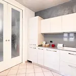 Apartman Lady Teresa 2.0 By Ca-sa Check