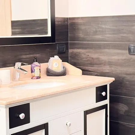 Lady Teresa 2-0 By Ca-sa Check